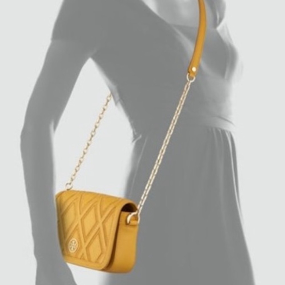 🎉FINAL PRICE! 🎉Tory Burch Robinson Patchwork Crossbody bag - Picture 6 of 11
